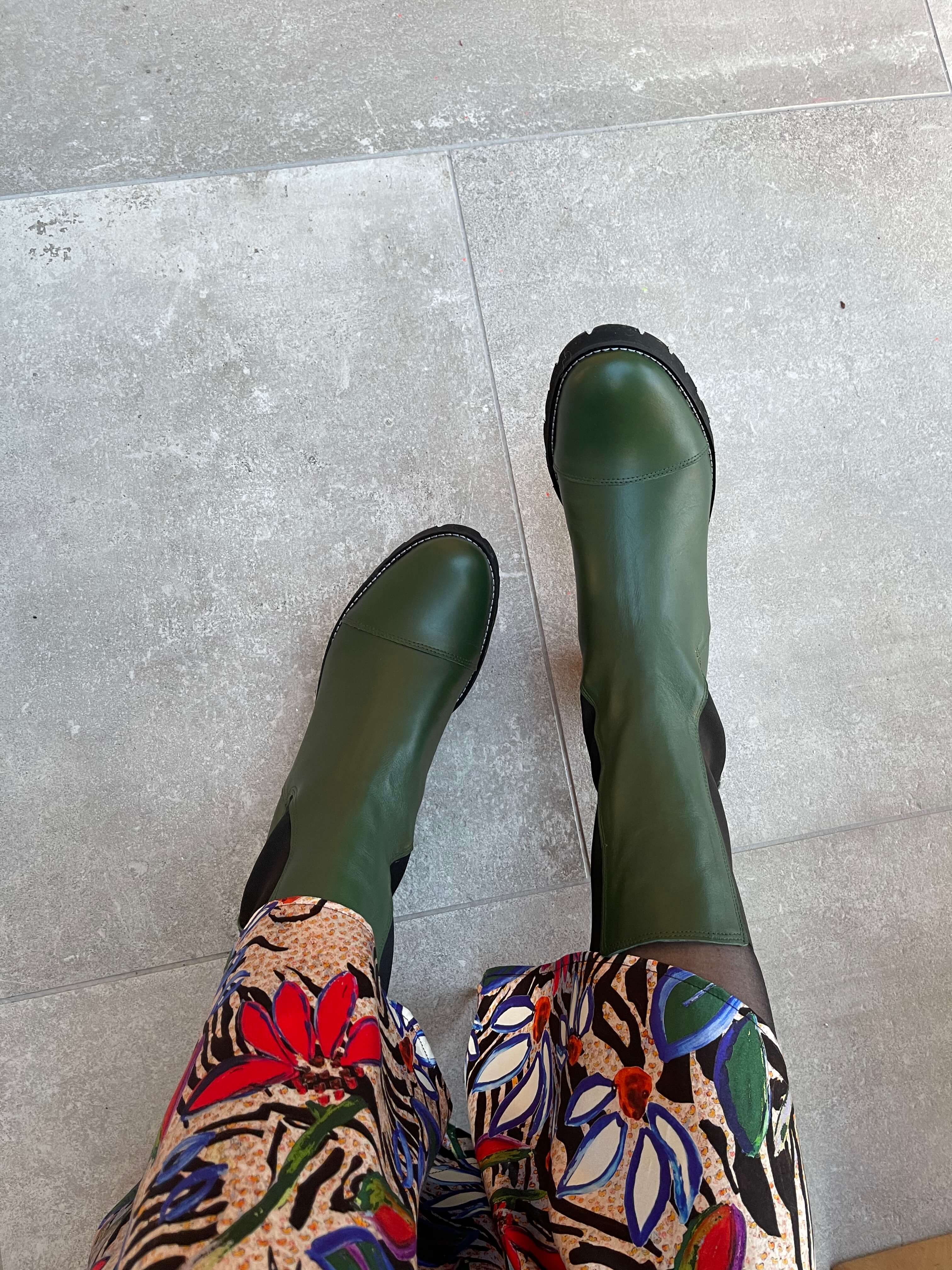 Stella chunky pull-on boot in green leather