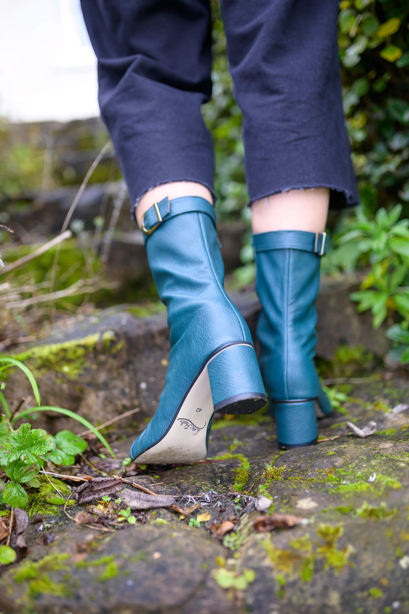 Amelie Vegan Leather Heeled Ankle Boots - Teal