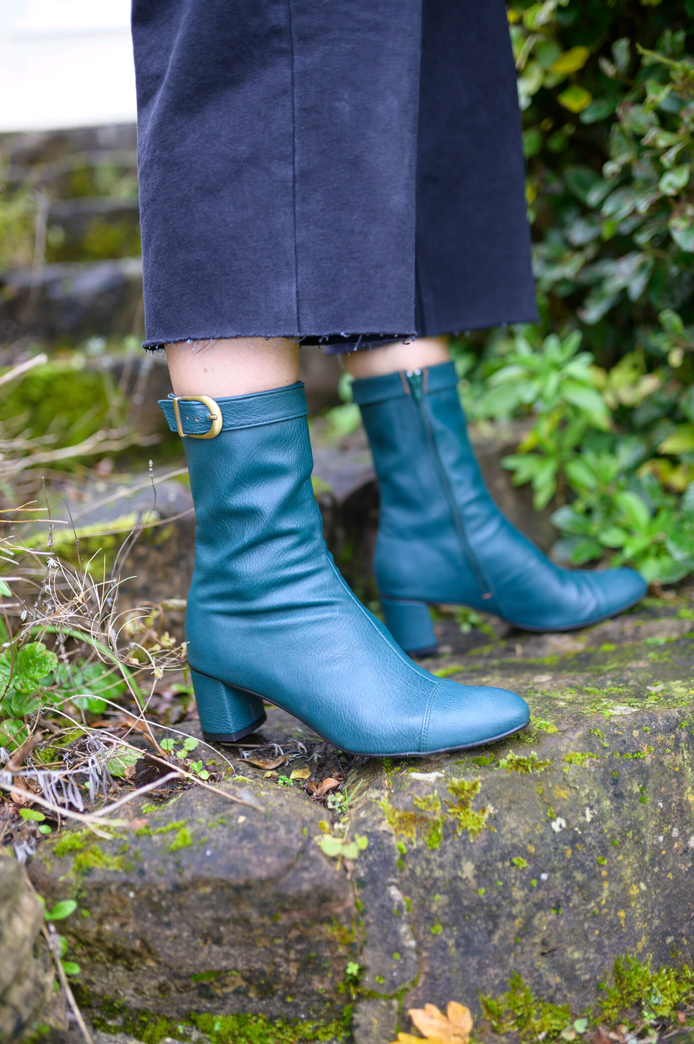 Amelie Vegan Leather Heeled Ankle Boots - Teal